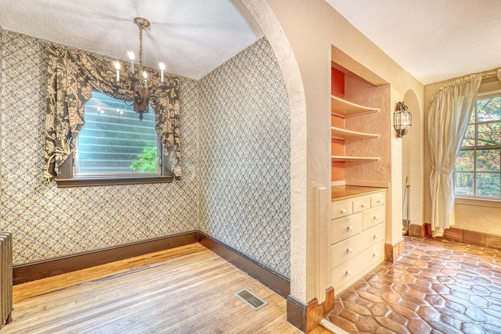 446 Highland Ave