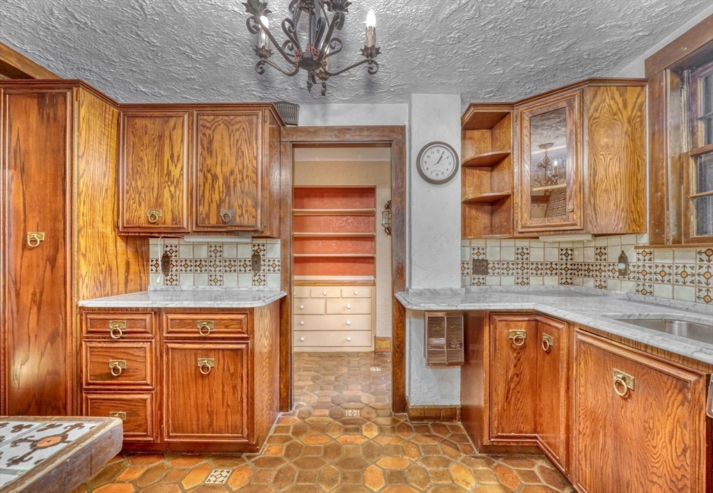 446 Highland Ave