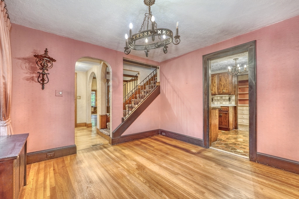 446 Highland Ave