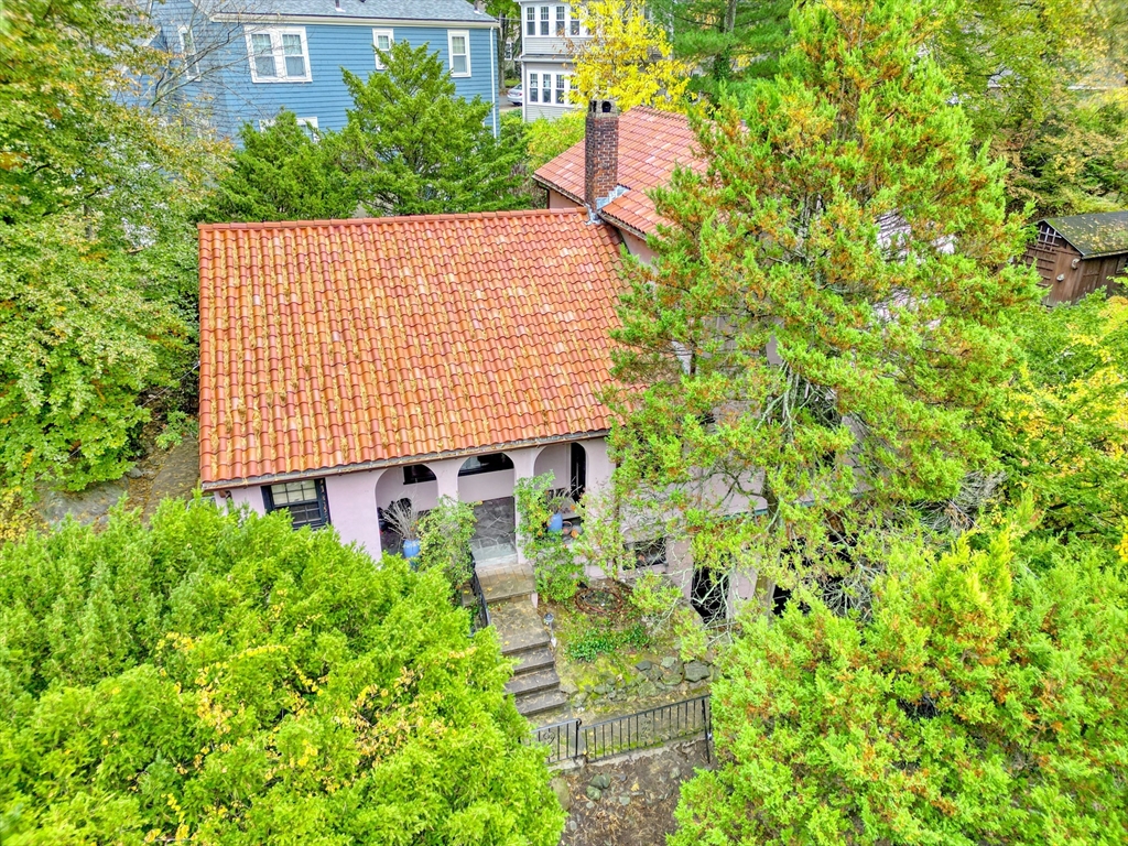 446 Highland Ave