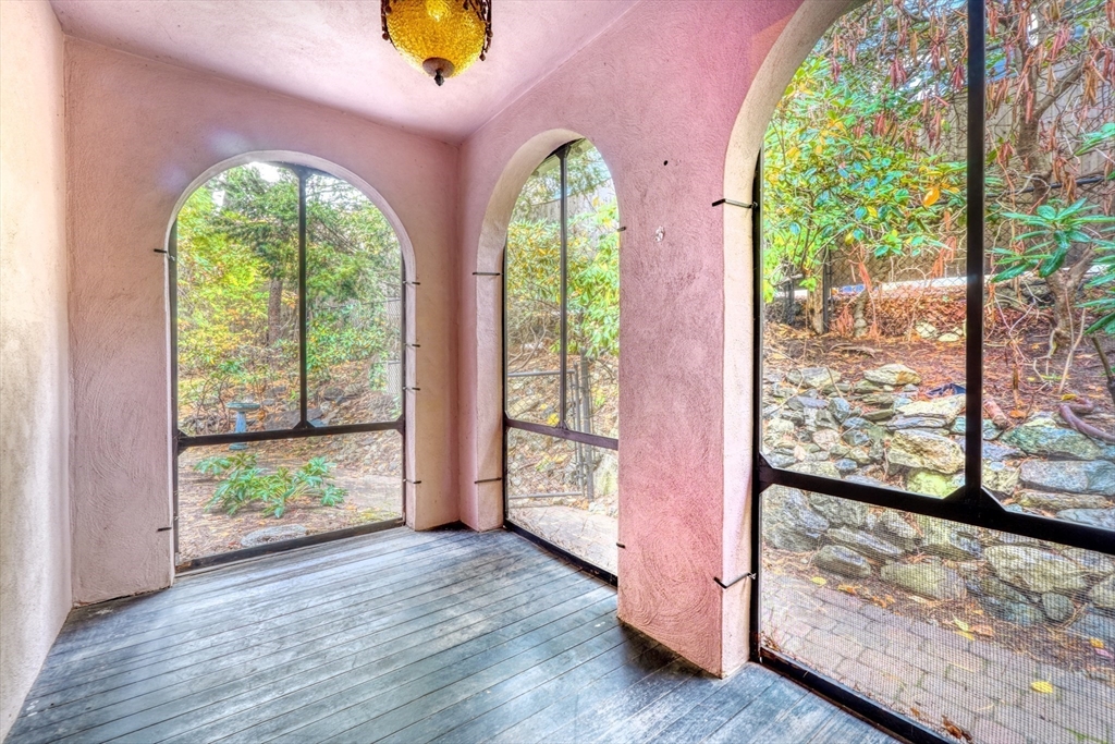 446 Highland Ave