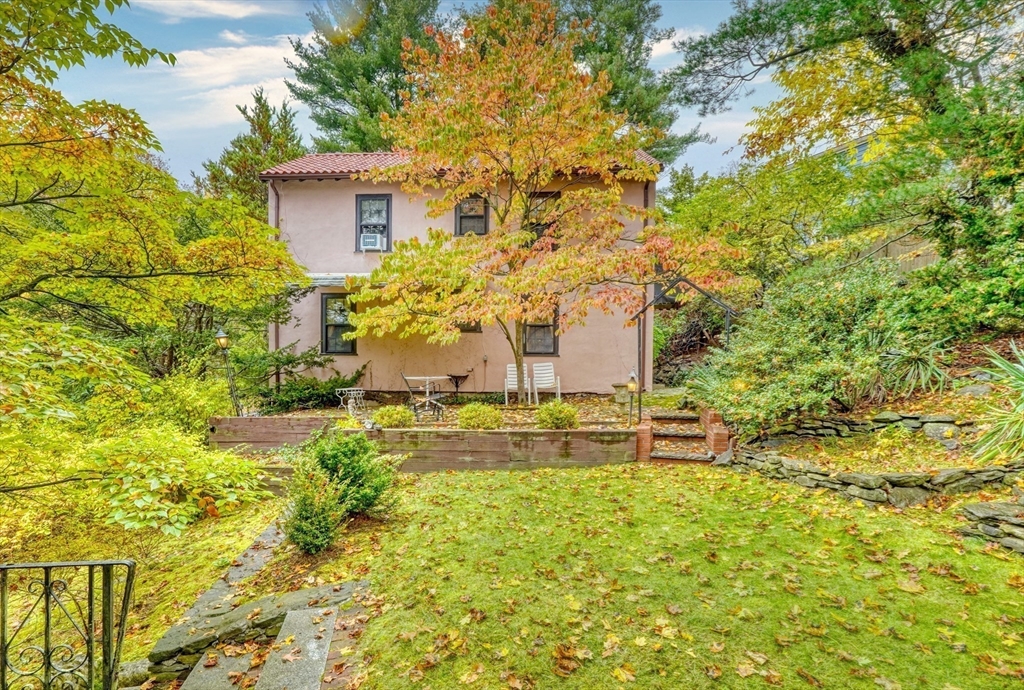 446 Highland Ave