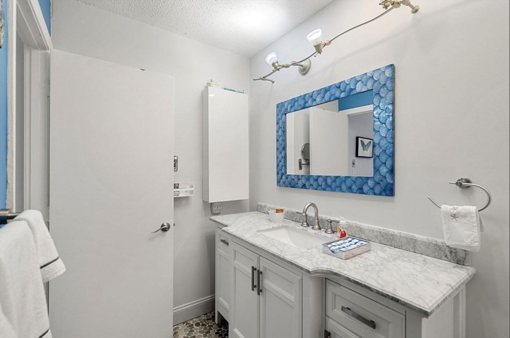 7 Greenbriar Dr # 304