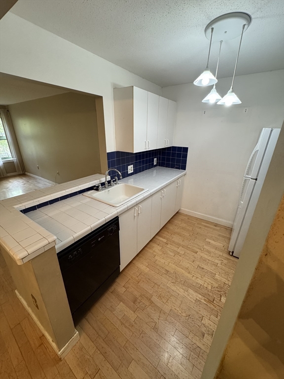 273 Cambridge Rd # 202