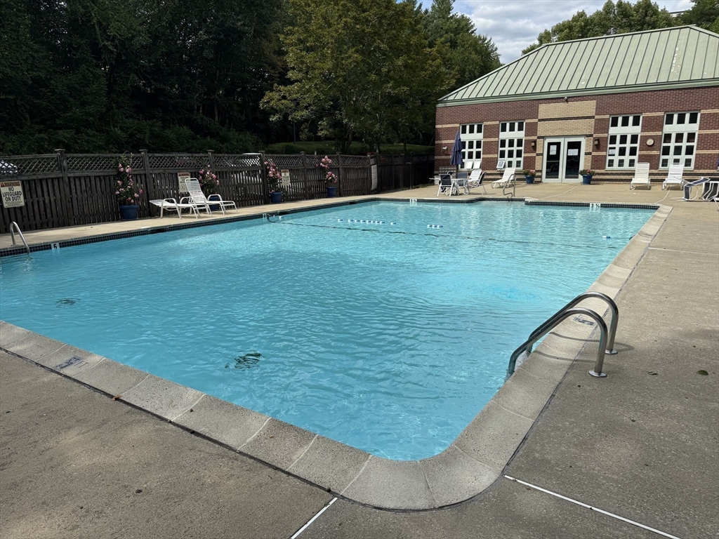 273 Cambridge Rd # 202