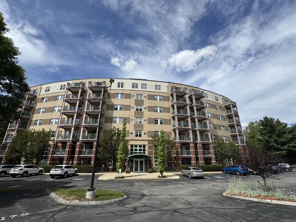 273 Cambridge Rd # 202