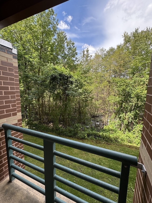 273 Cambridge Rd # 202