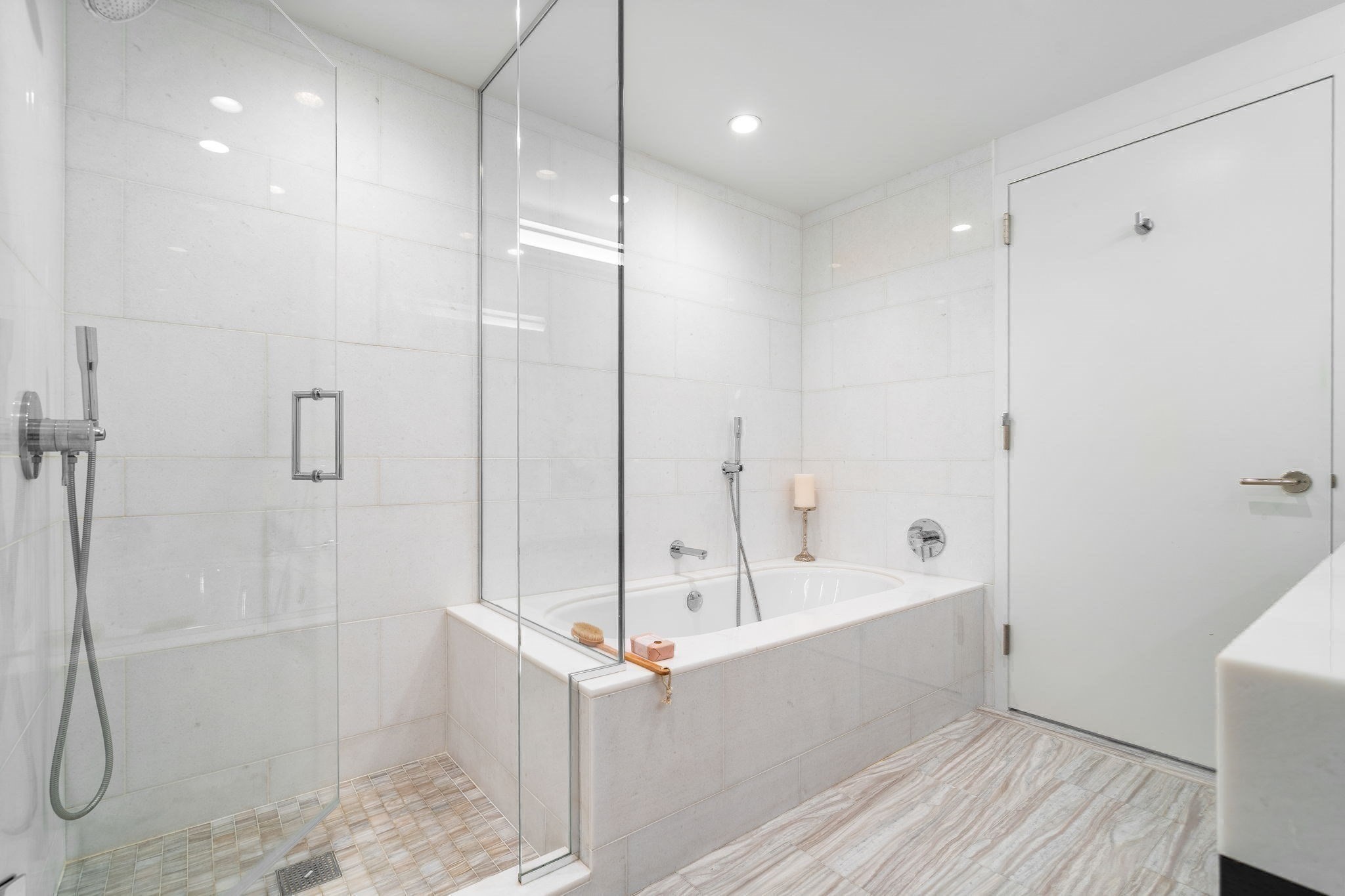 100 Lovejoy Wharf # 1B Unit: PH 1B
