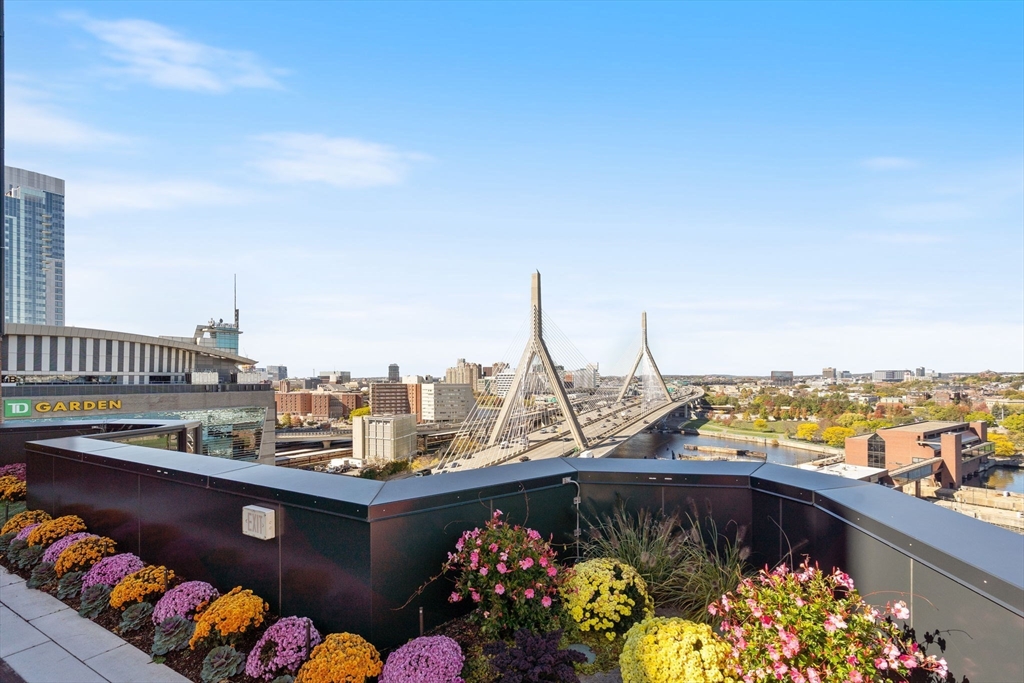 100 Lovejoy Wharf # 1B Unit: PH 1B