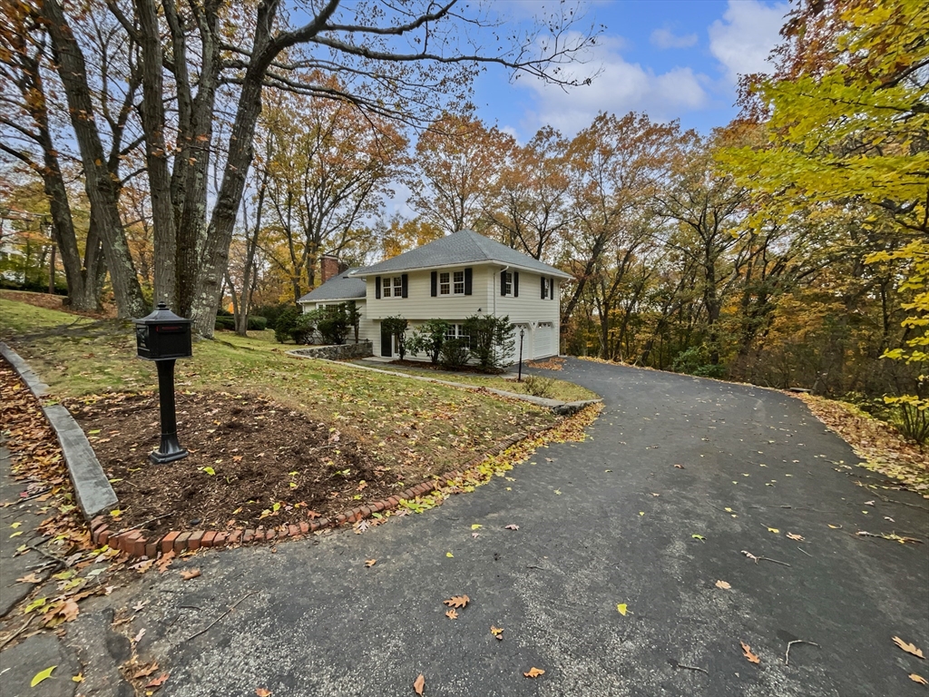 26 Berkshire Dr