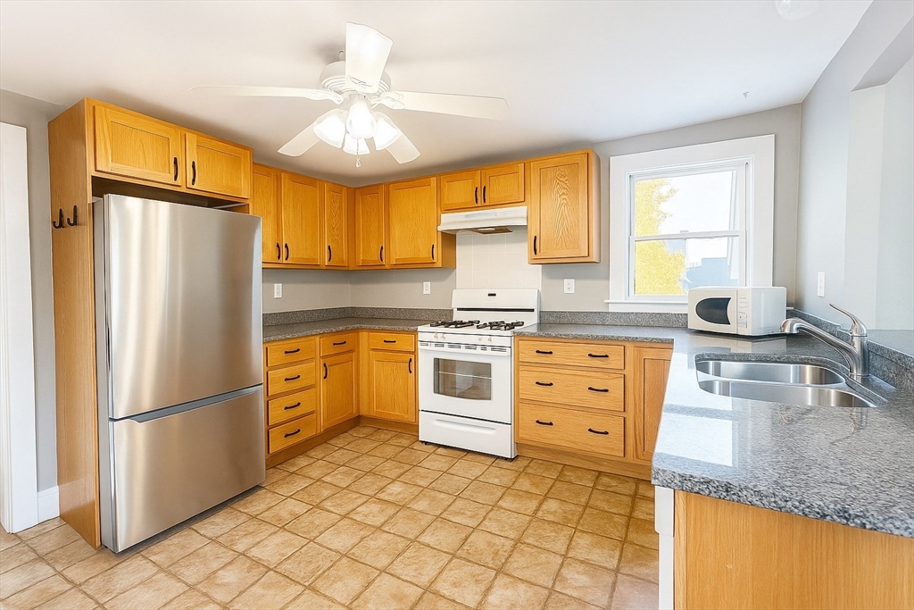 133 Brattle # 2