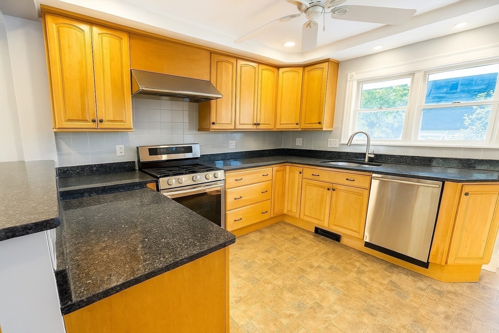 133 Brattle # 1