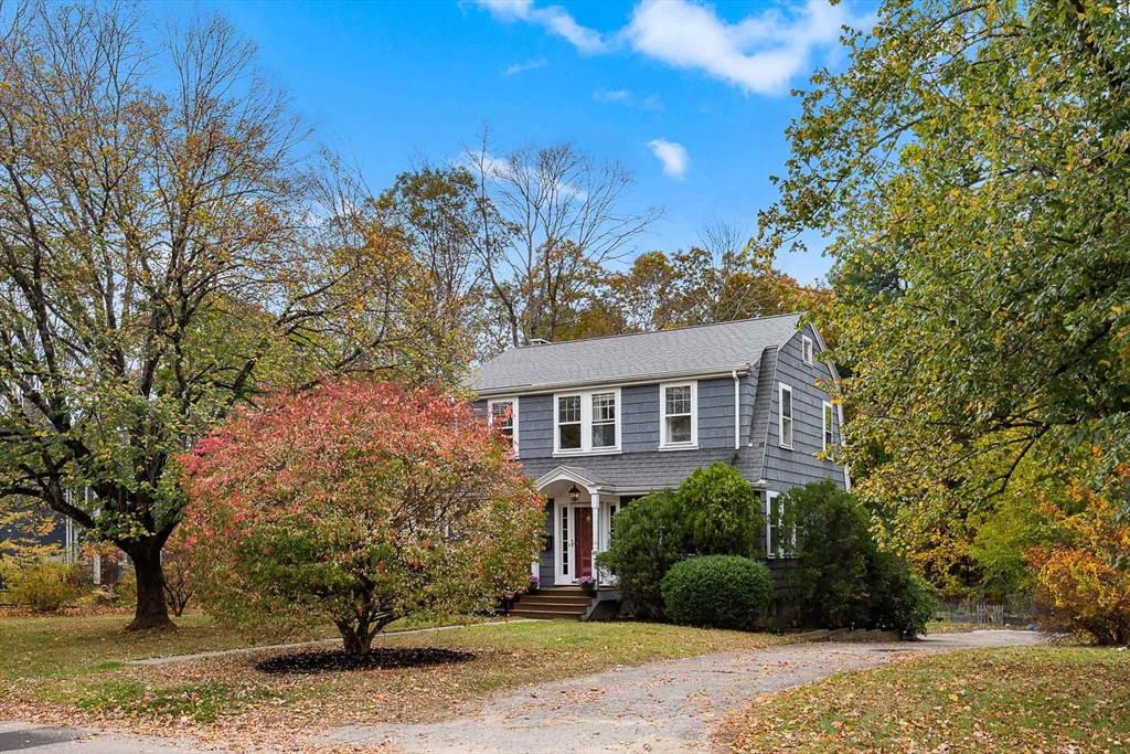 49 Cottage St