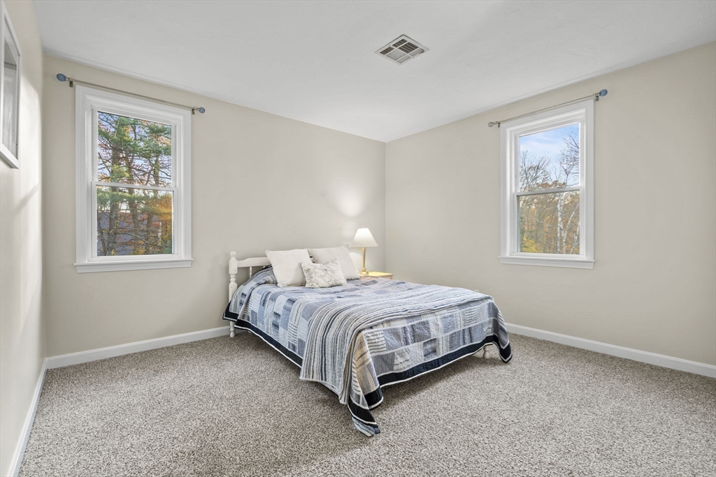 589 North Rd