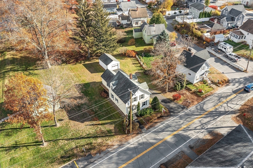 7 Groton Harvard Rd