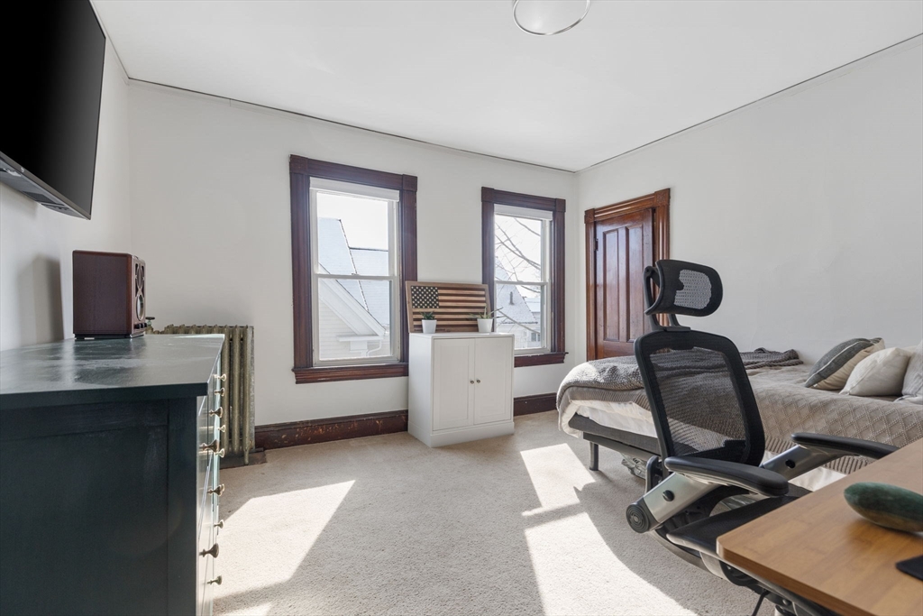 85 Bedford St