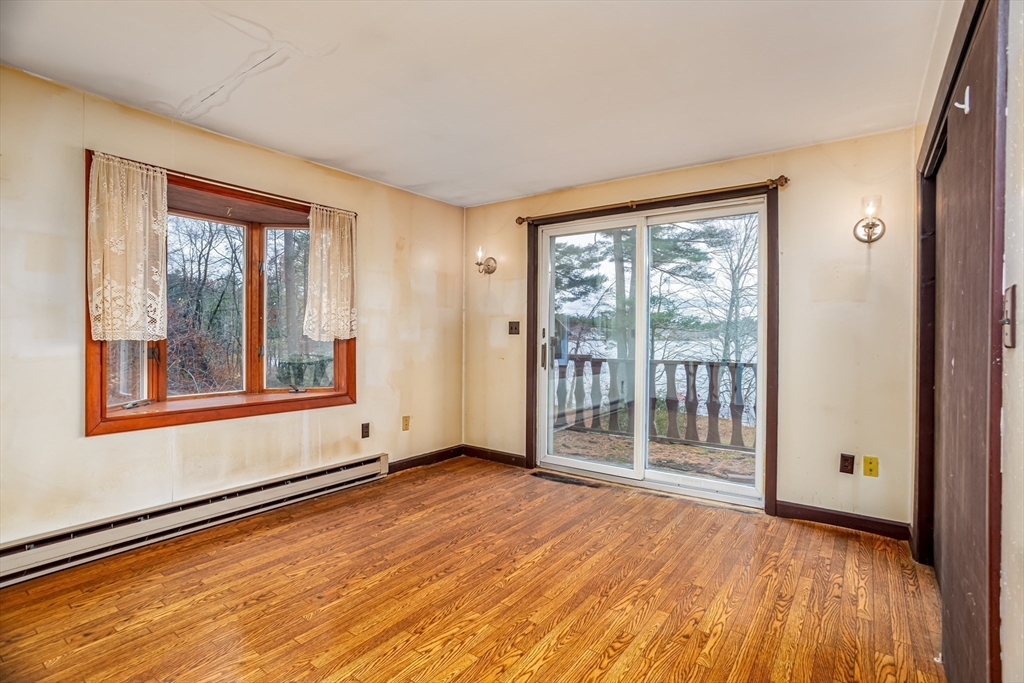 6 Mountain View Avenue