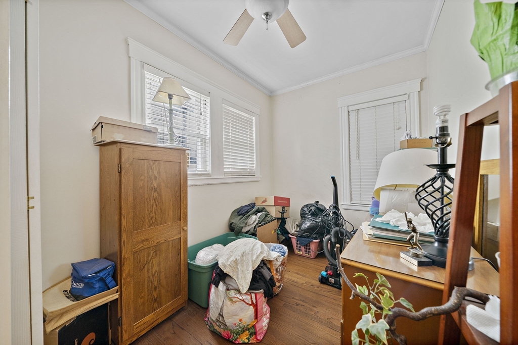 20-22 Putnam St