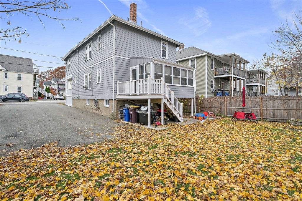 20-22 Putnam St