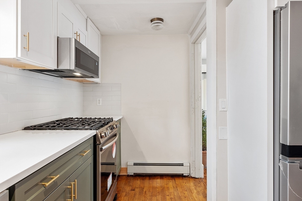 24 Myrtle Ave