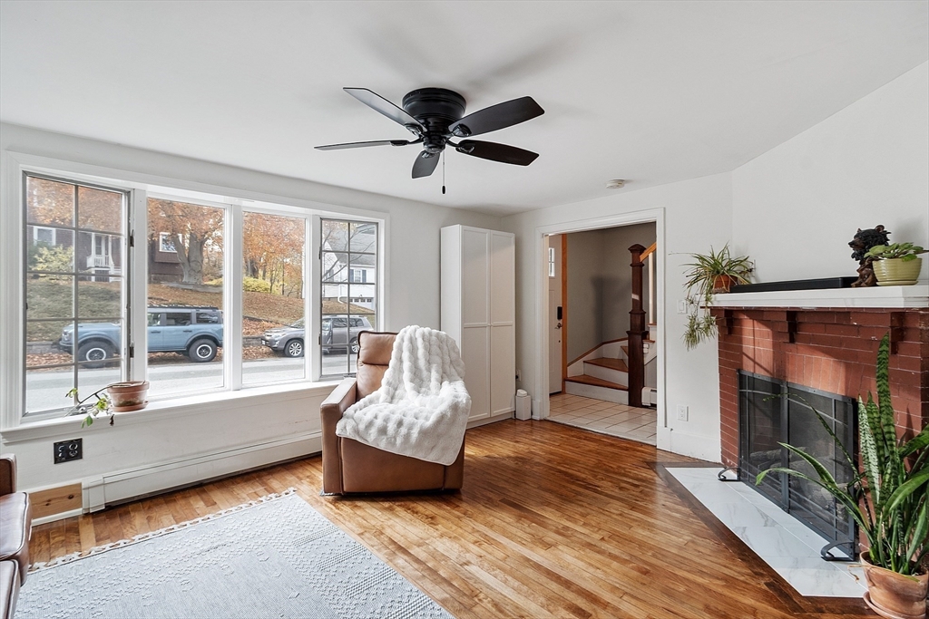 24 Myrtle Ave