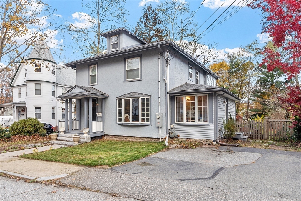 24 Myrtle Ave