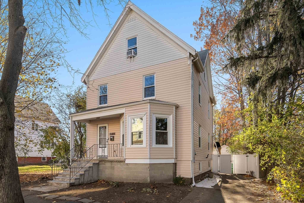 69 Arlington St