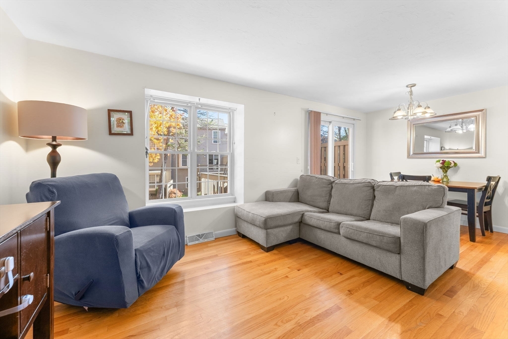 112 Ridgefield Circle # B