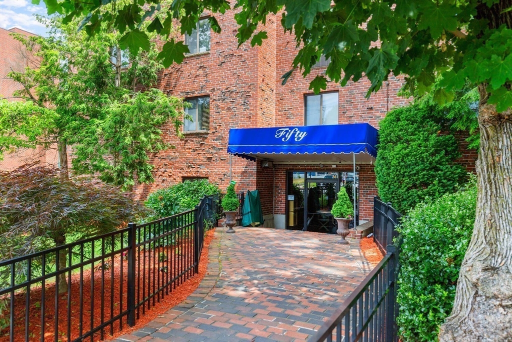 50 Water St # 24