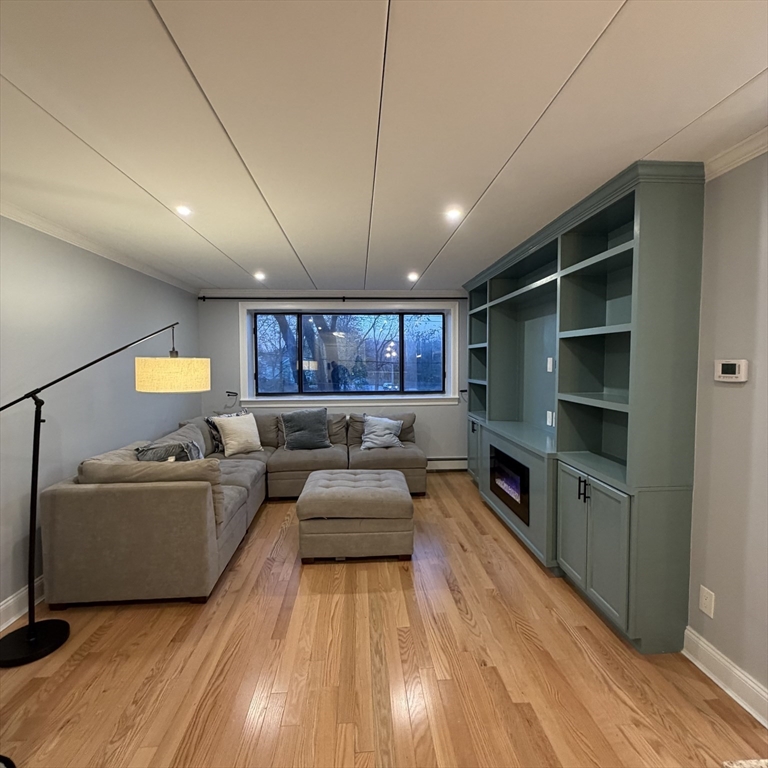 50 Water St # 24
