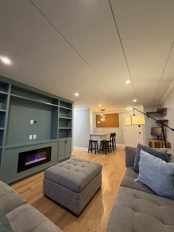 50 Water St # 24