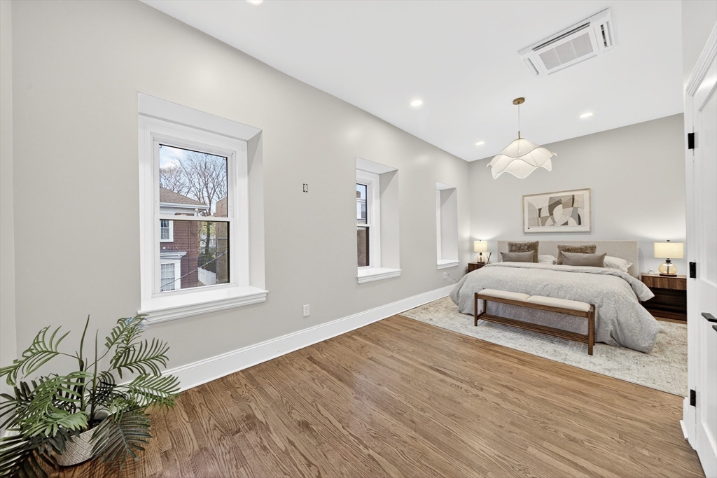 10 Grant St