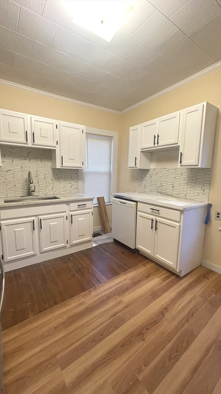32 Claremon St # 1