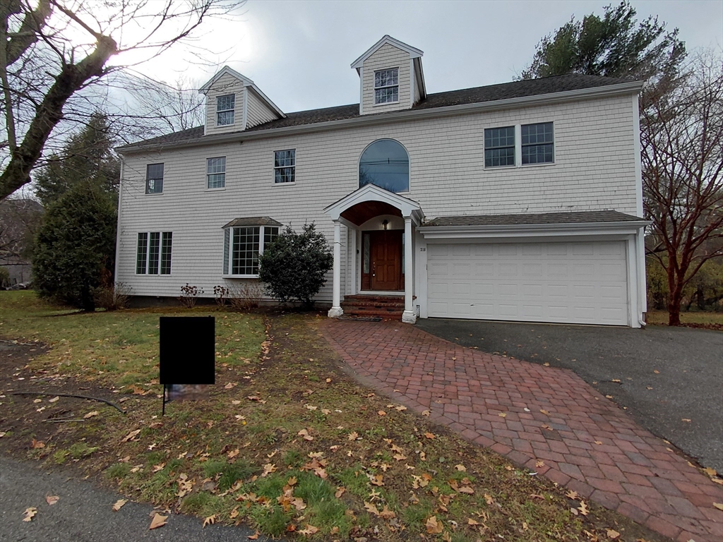218 Lowell St