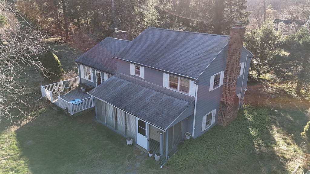 146 Tahattawan Rd