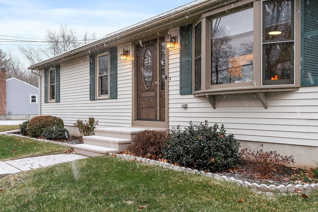 27 Lancaster Rd