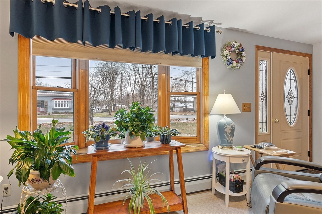 27 Lancaster Rd