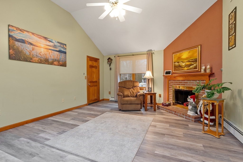 27 Lancaster Rd