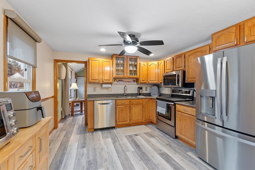 27 Lancaster Rd