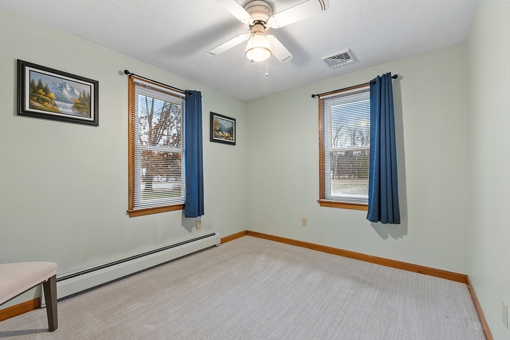 27 Lancaster Rd