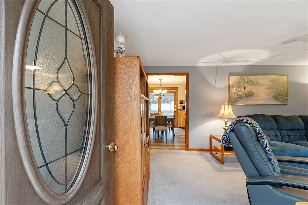 27 Lancaster Rd