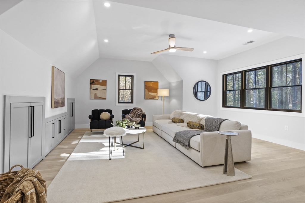 236 Fairhaven Rd