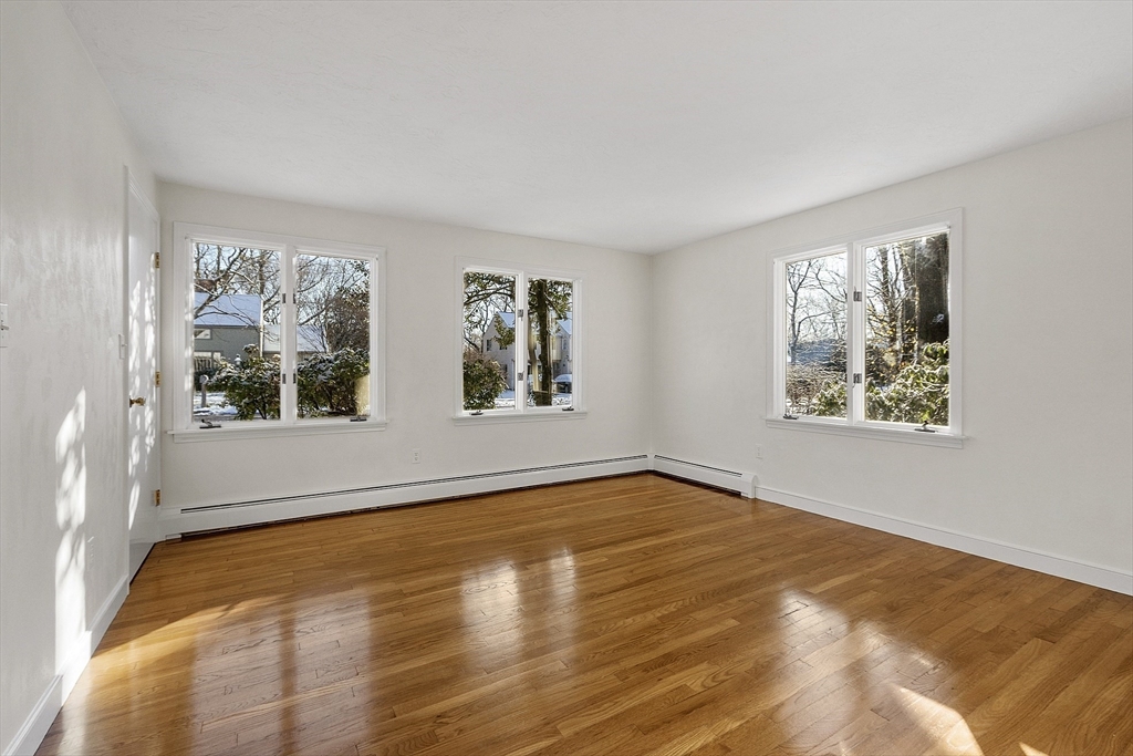 35 Chestnut St