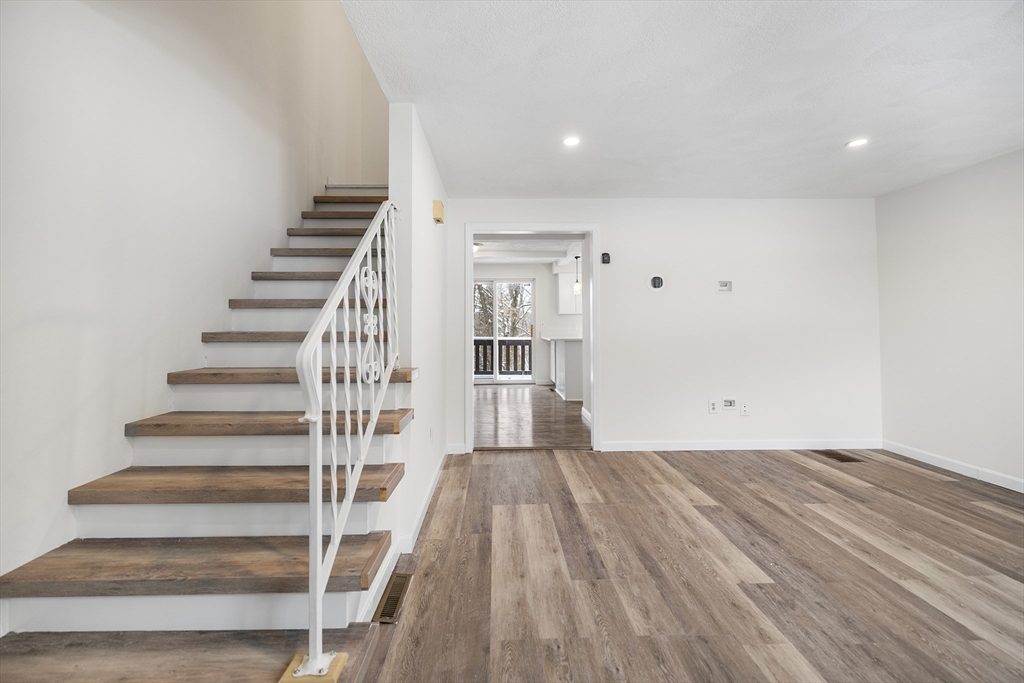 46 Pawtucket Blvd # 37