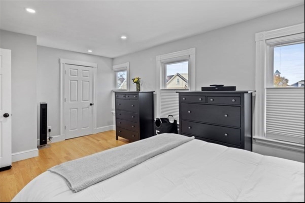 14 Everett St # 2