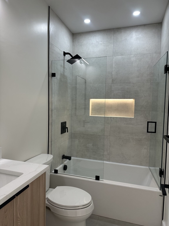 152 W 3rd Street # 1
