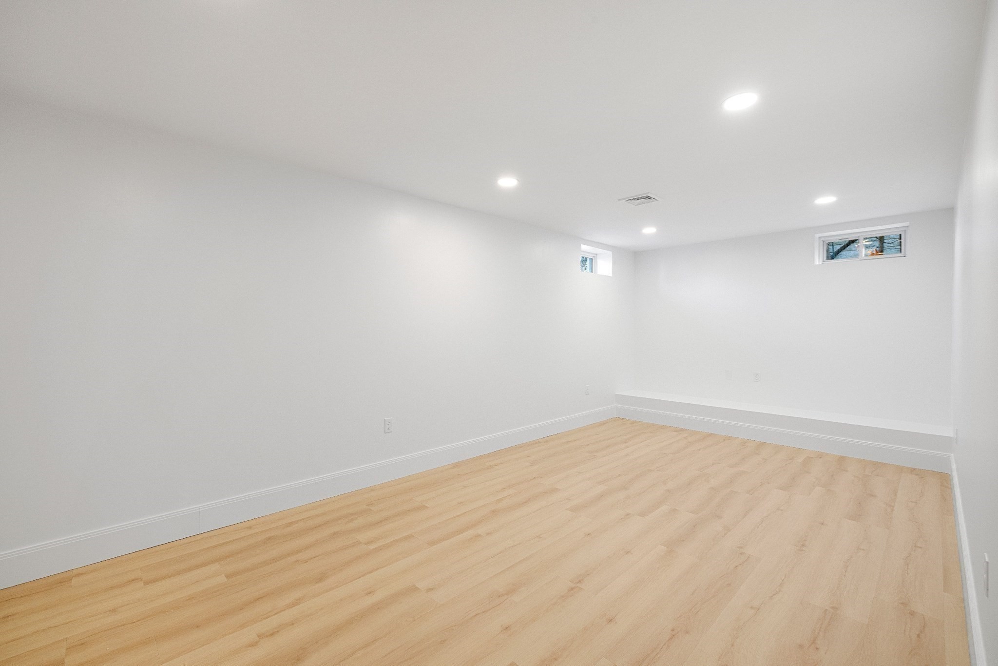 4 Aerial Street