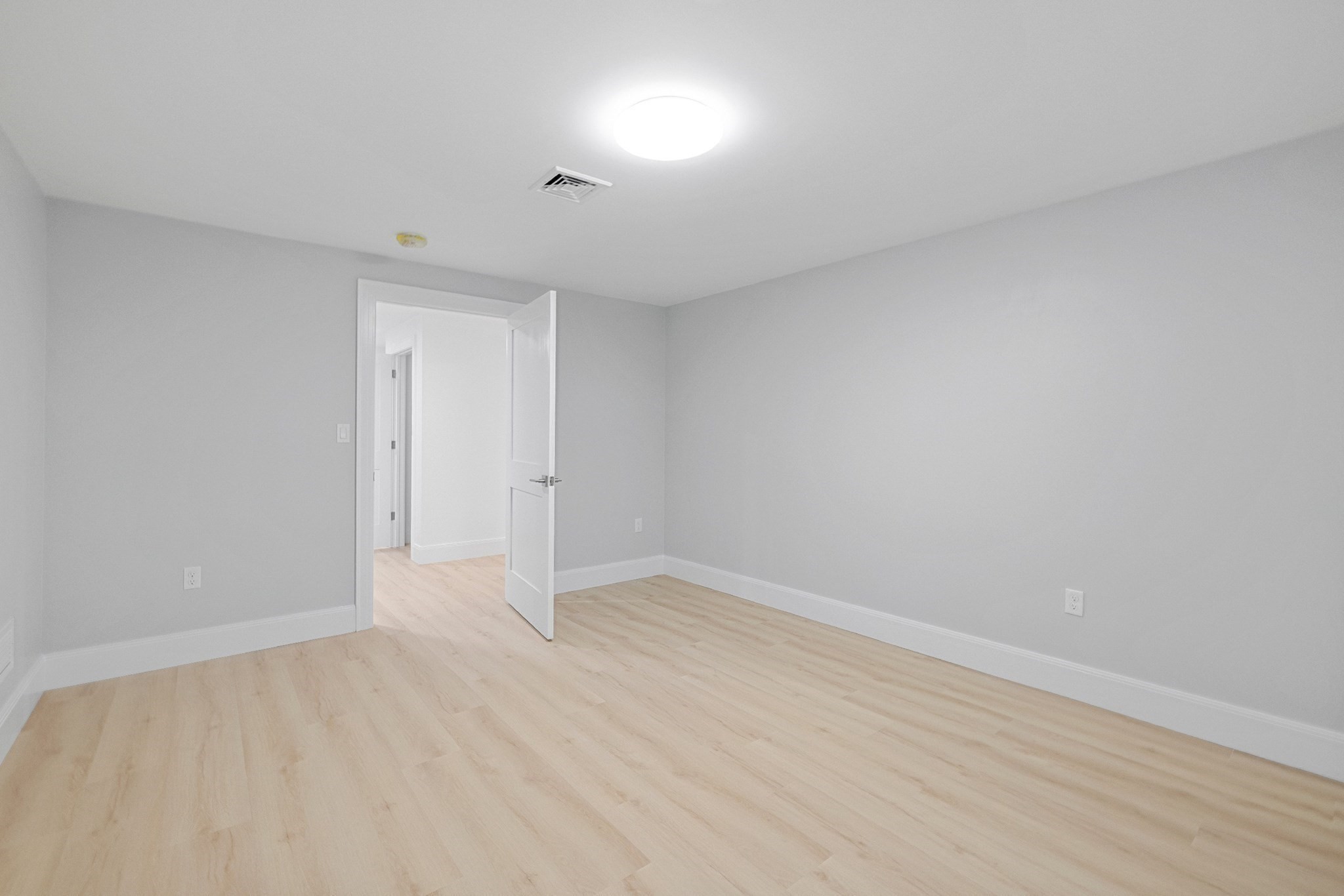 4 Aerial Street