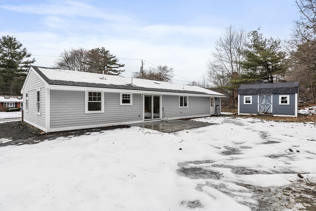4 Richard Rd