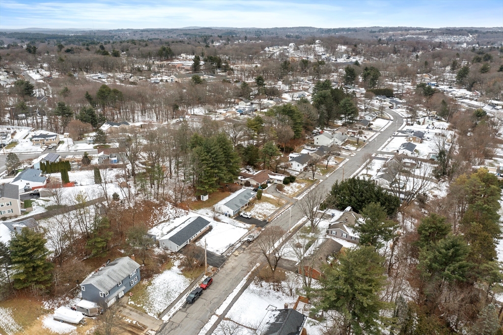 4 Richard Rd
